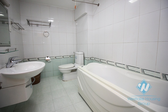 A budget 1 bedroom apartment for rent in Kim Ma, Ba Dinh